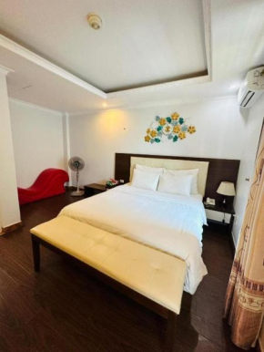 Hoàng Gia Hotel - Ng45 Trần Thái Tông HN - by BAY LUXURY